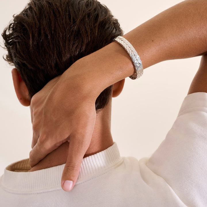 John Hardy Men's Hammered Silver Medium Bracelet (9x4.3mm) with