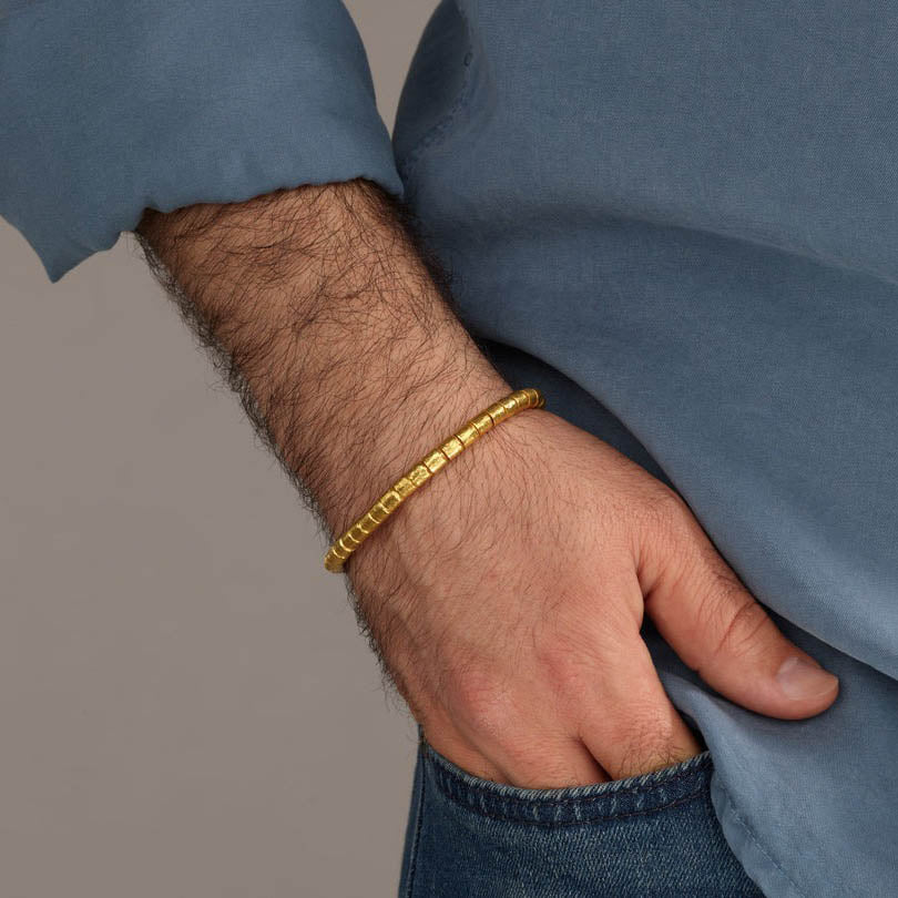Gurhan Hammered Gold Bead Bracelet – Spicer Greene Jewelers